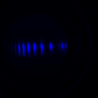 原子分子物理中高次谐波成像